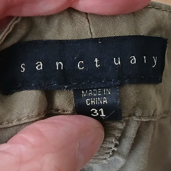 Anthropologie Sanctuary Nature Rolled Cuff Stretch Shorts Safari Green Size 31 - Picture 7 of 7